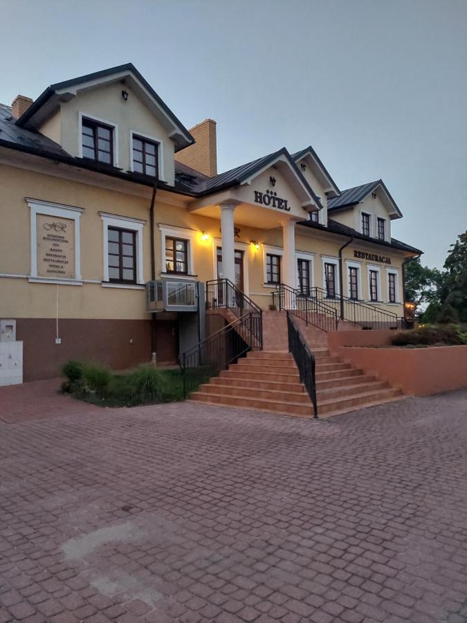 Hotel Rytwiany ภายนอก รูปภาพ