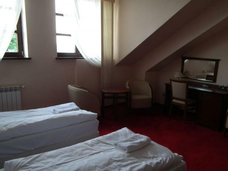 Hotel Rytwiany ภายนอก รูปภาพ